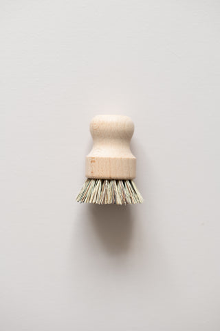 Pot Brush with Hard Bristles